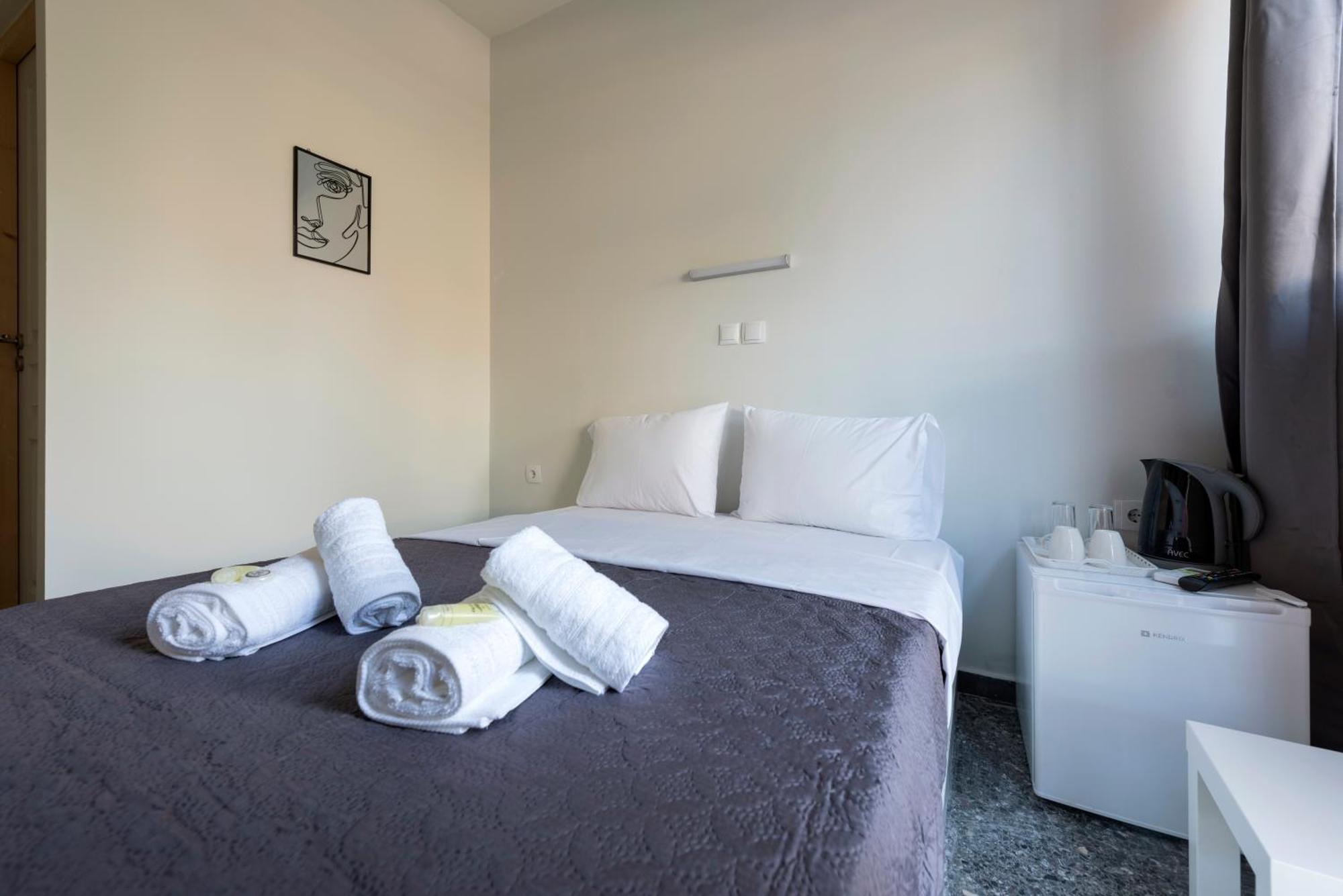 Liberal Mini Rooms & Suites Atenas Exterior foto